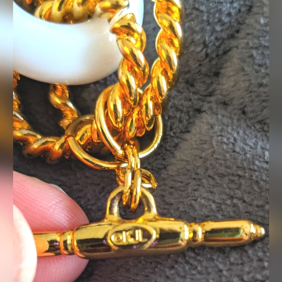 Kenneth Jay Lane Link Bracelet - Picture 3 of 7